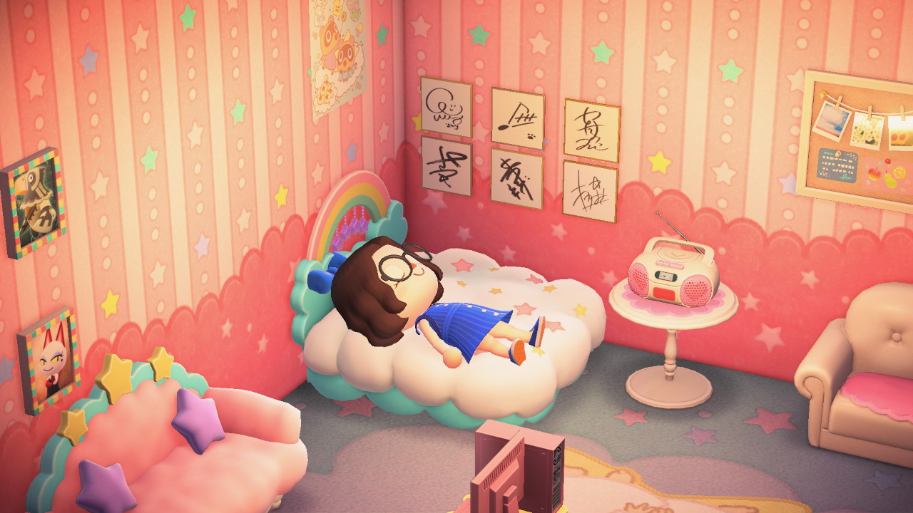 Pelotudeces: mi personaje acostada en una cama de nubes y arcoiris